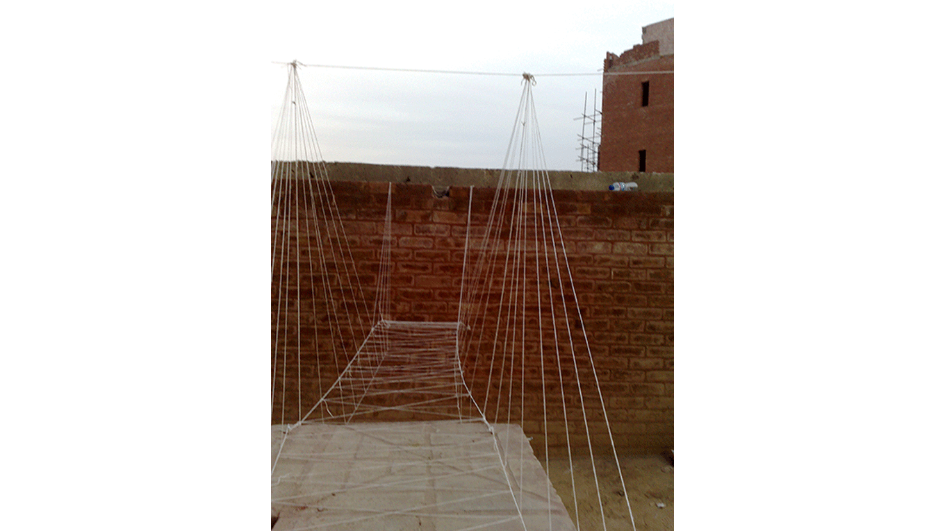 invisible-thoughts-thread-bridge-tayyab-tariq